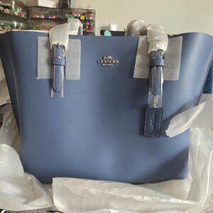 COACH Pebbled Mollie Tote NWT